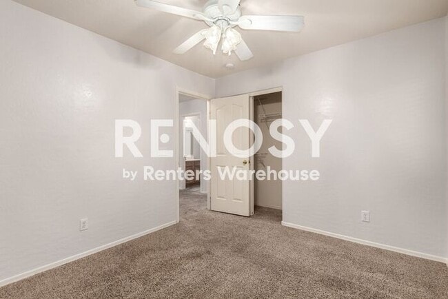 Building Photo - Ideal 3 Br 2 Ba 2 Cg Home Near Loop 303 & Greenway in Surprise!