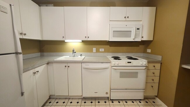 Building Photo - 405 N Wabash Ave