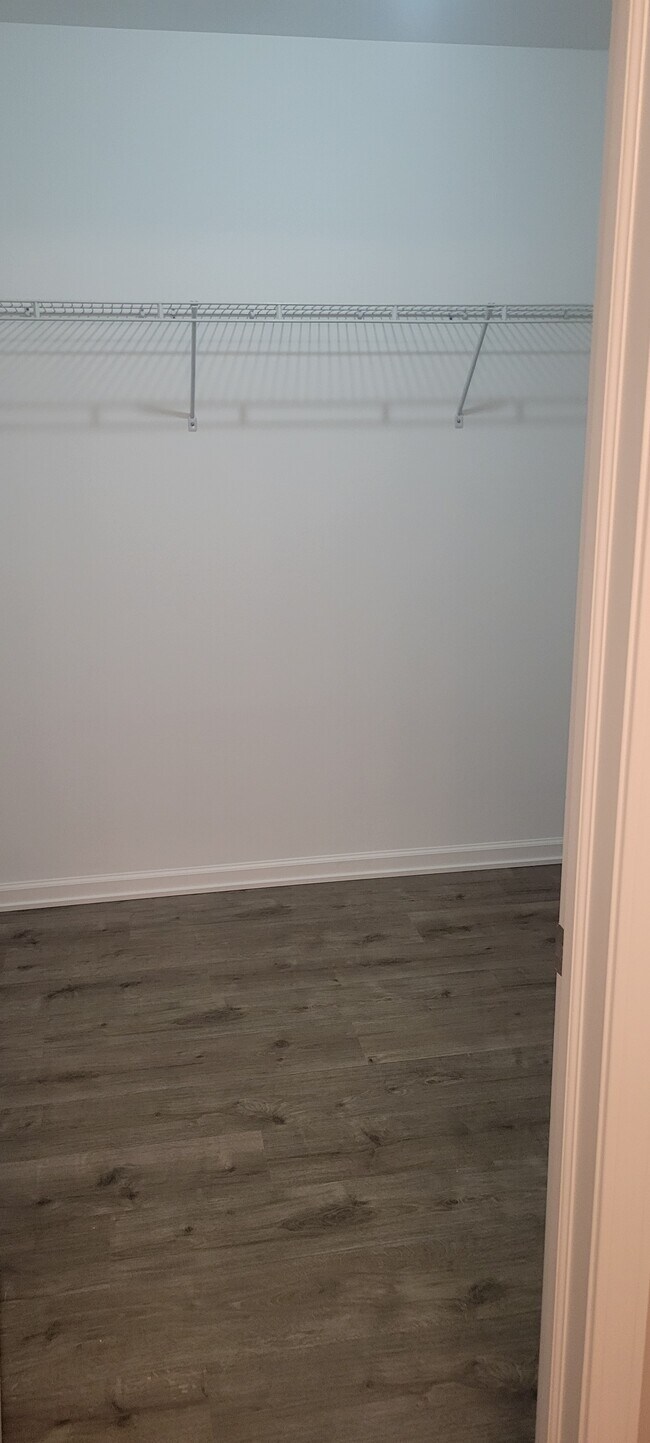 Primary walk-in closset - 8590 Jackson St