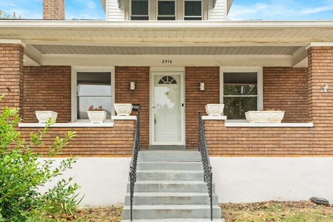 Building Photo - 2416 Sherry Rd