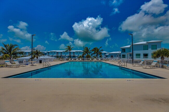Building Photo - 10877 Overseas Hwy