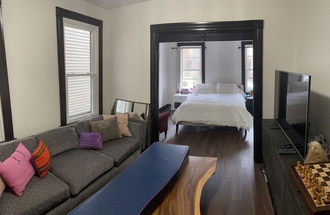 Building Photo - 86-88 Mechanic St