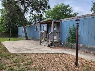 Building Photo - 170 San Antonio St