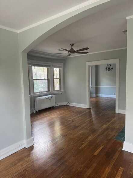 Dining room - 201 S Atlantic Ave