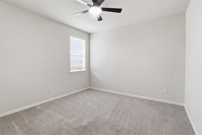 Building Photo - 13201 Leisure Cove Dr