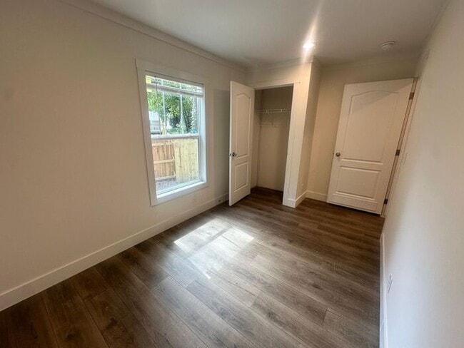 Building Photo - 2BR/2BATH newer mobile home! Off Wrightsvi...