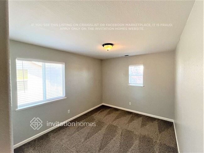 Building Photo - 1566 Maryclair Dr