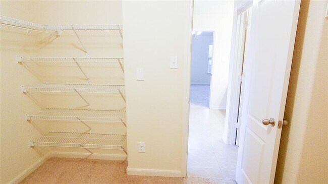 Building Photo - 1654 Sunspur Rd