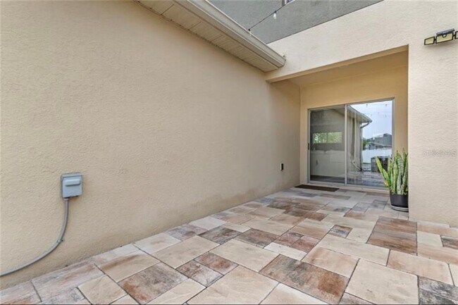 Building Photo - 1866 Red Canyon Dr