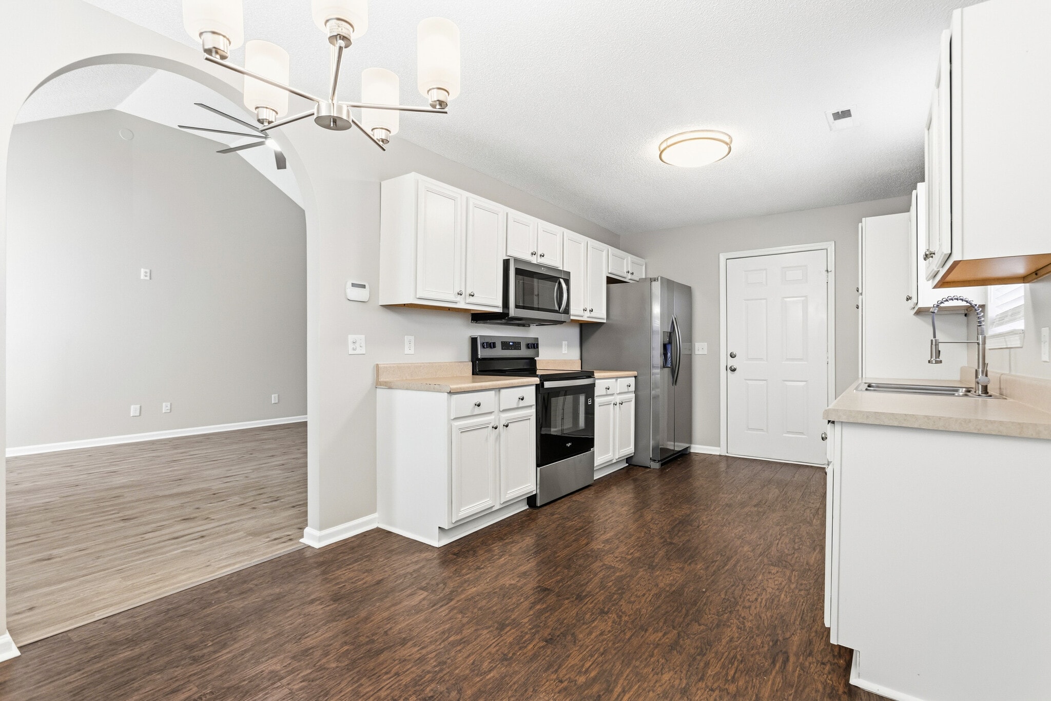 Building Photo - 5547 Matt Aaron Ln