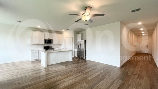 Building Photo - 3012 Chinkapin Ln