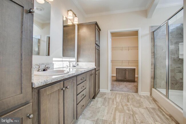 Building Photo - 145 Hickory Hill Overlook Ct.