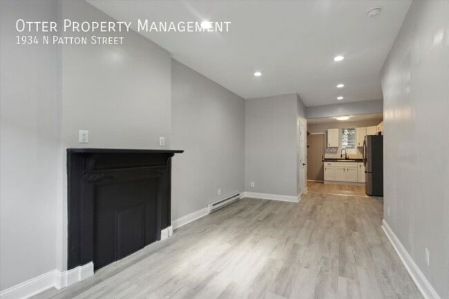 Building Photo - 1934 N Patton St