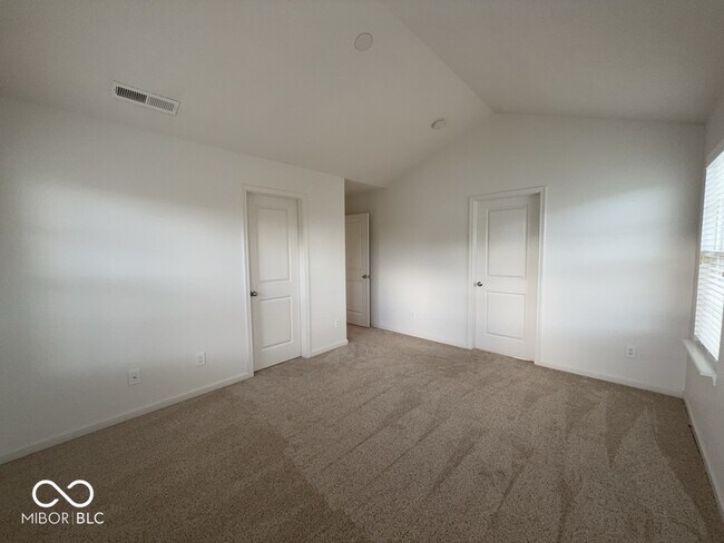 Building Photo - 5860 Crowley Pkwy