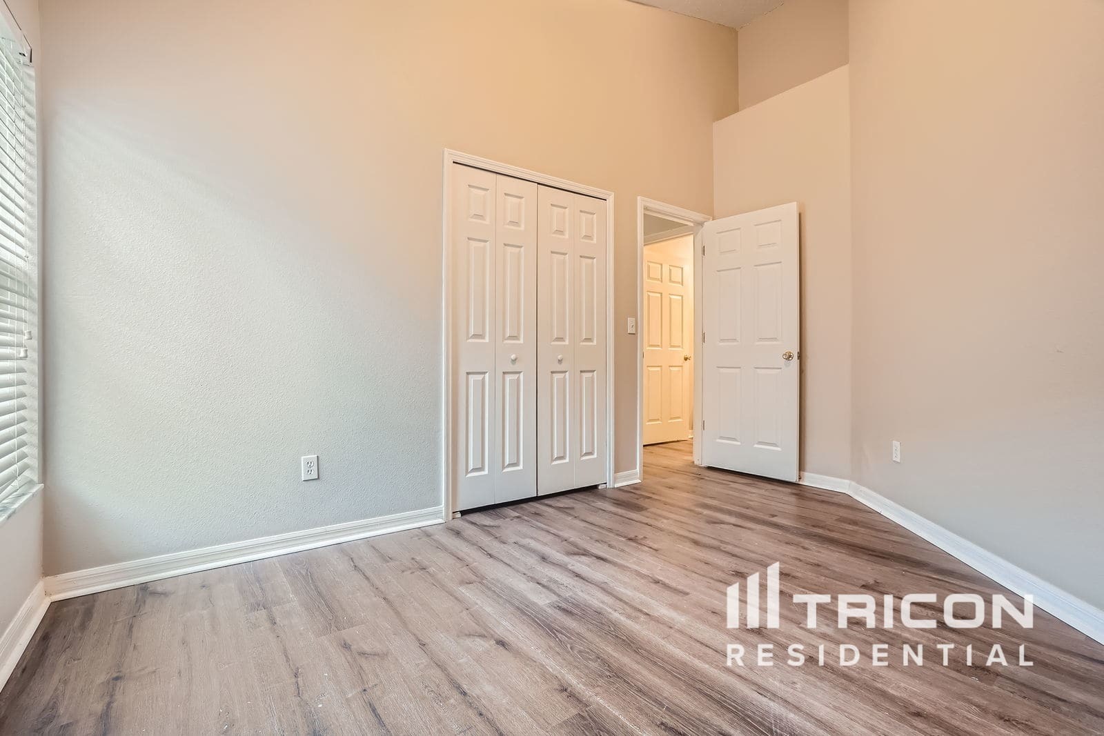 Building Photo - 16631 Fresh Meadow Dr