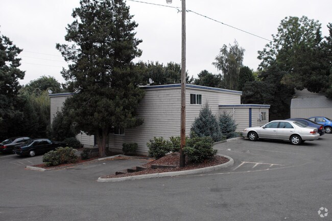 Primary Photo - City Link Apartment