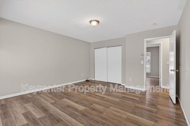 Building Photo - 12117 Castilon Ave