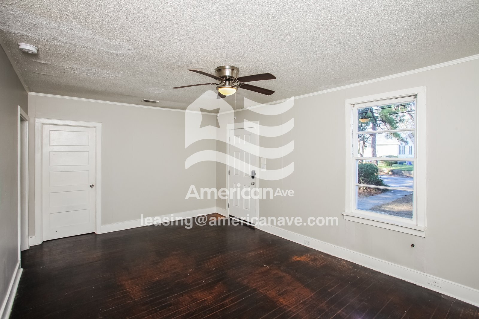 Building Photo - 1736 Columbia College Dr