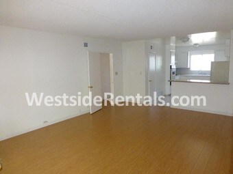 Building Photo - 1907 Overland Ave