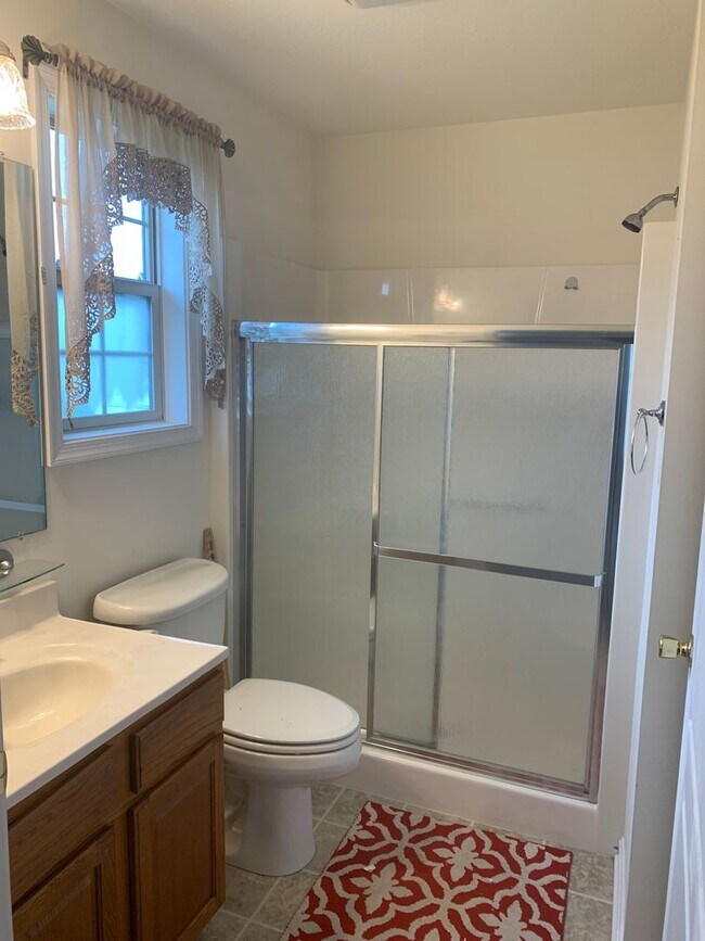 Building Photo - 1 Floor Living! Wheatland Condo 2 Bed 2 Ba...