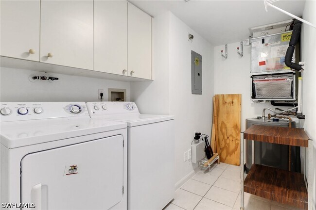 Building Photo - 4556 Andover Way