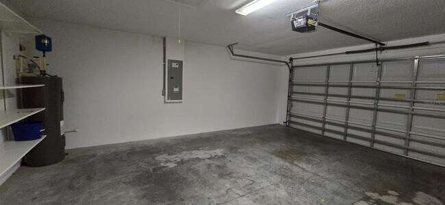 Building Photo - 5906 SW 172nd Loop