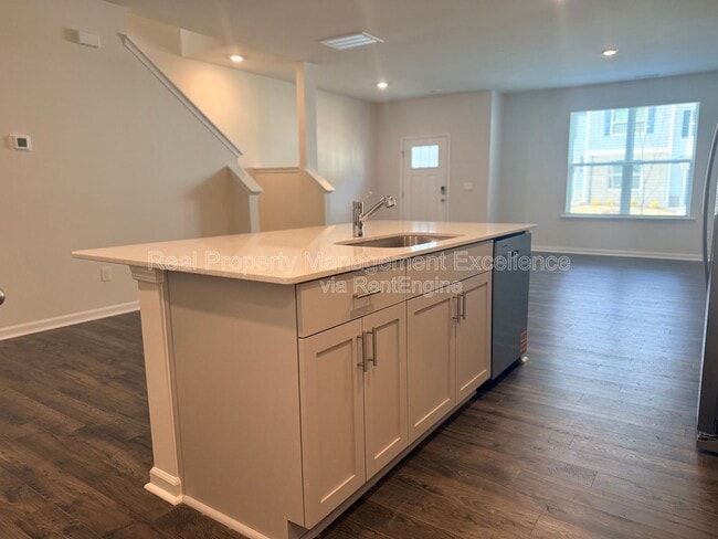 Building Photo - 828 Old Tarboro Rd