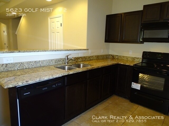 Building Photo - 5623 Golf Mist #2, San Antonio, TX. 78244