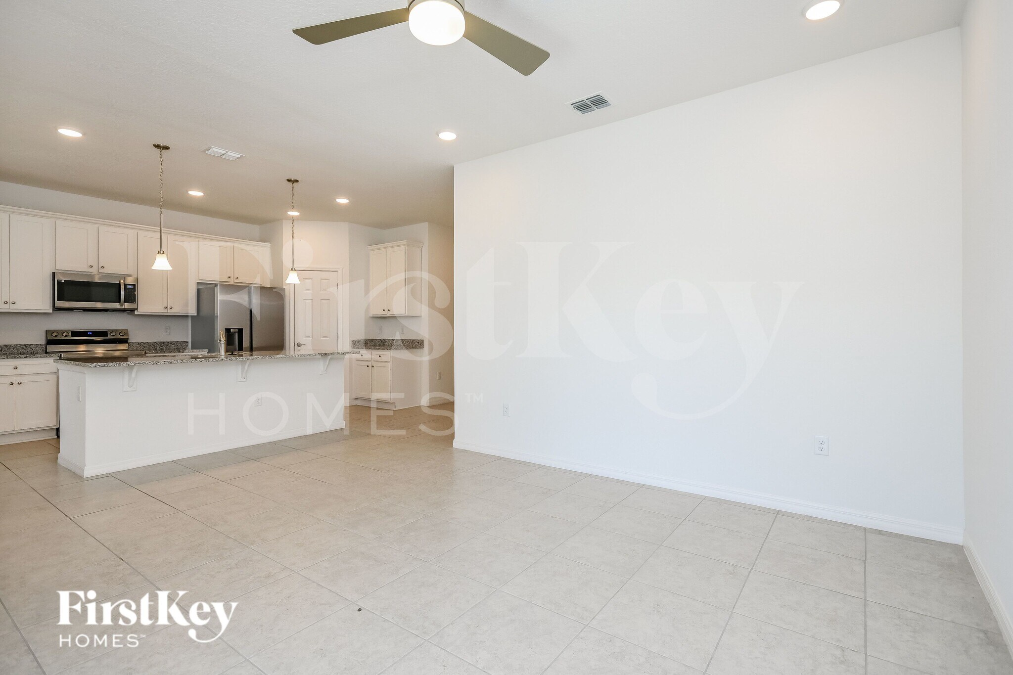 Building Photo - 1189 Spokane Pt