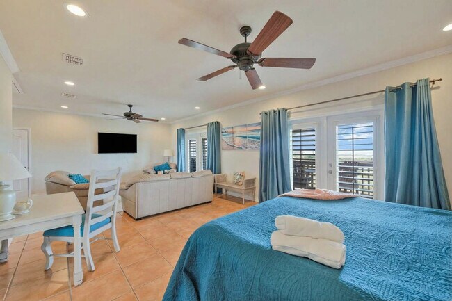 Building Photo - 660 Kara Dr