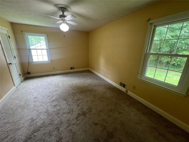 Building Photo - 554 Cana Of Galilee Ct