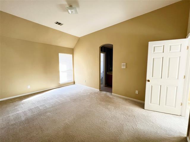 Building Photo - 525 Salisbury Dr