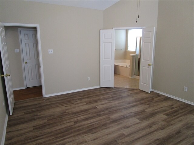Building Photo - 5321 Sunnyway Dr