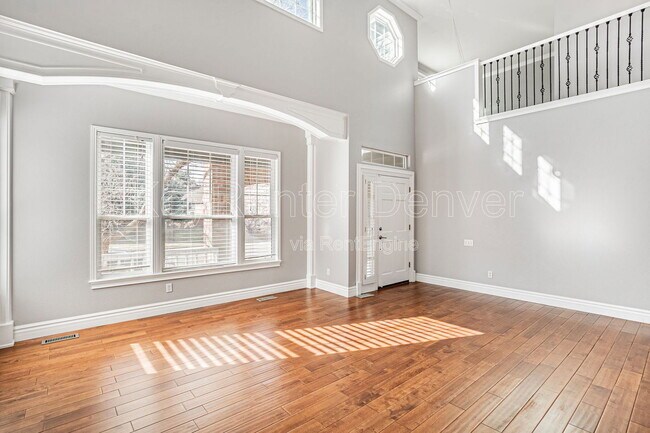 Building Photo - 3753 E Mallard St