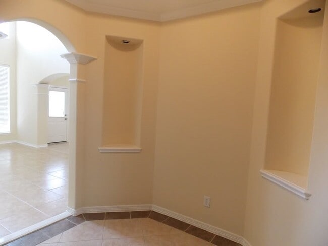 Building Photo - 16531 Ruby Meadow Dr