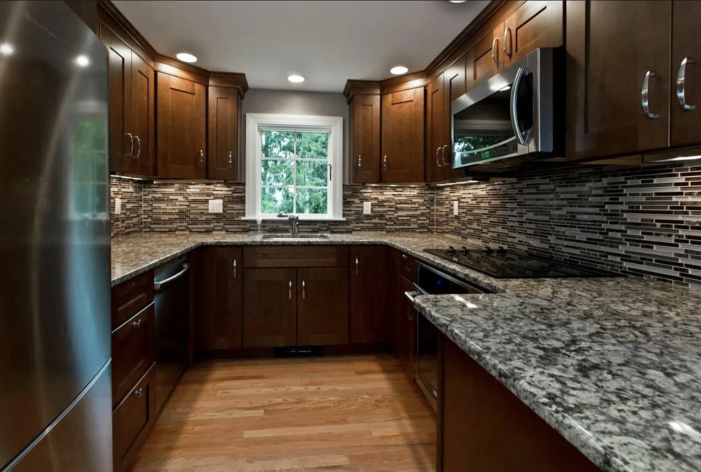 Au pair/in-law kitchen - 140 Main St