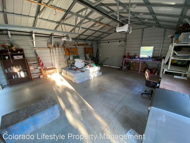 Building Photo - 4 br, 2 bath House - 118 W Mill Street