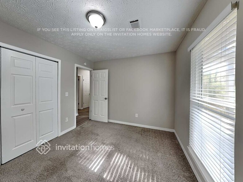 Building Photo - 1835 Cashmere Ct