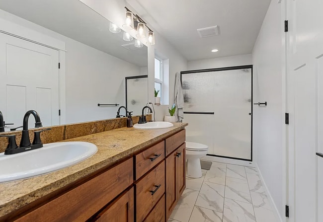 Building Photo - 526 Nicholas Lee Dr