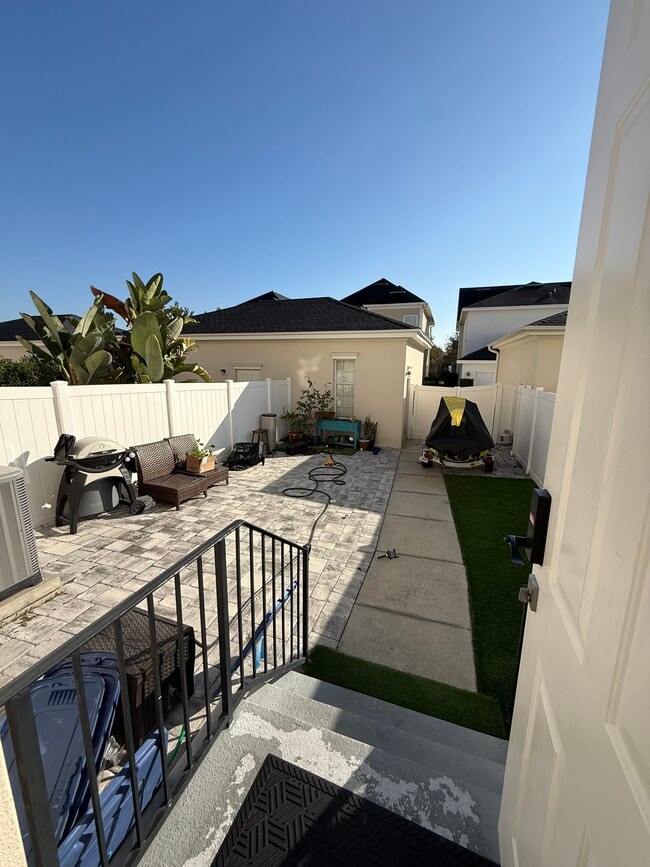 Building Photo - 2963 Upper Park Rd