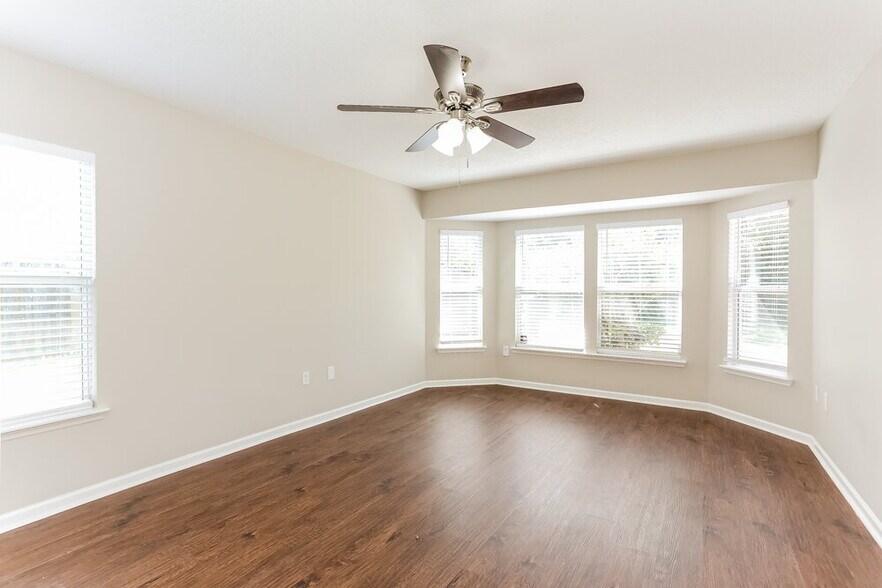 Building Photo - 76199 Tideview Ln