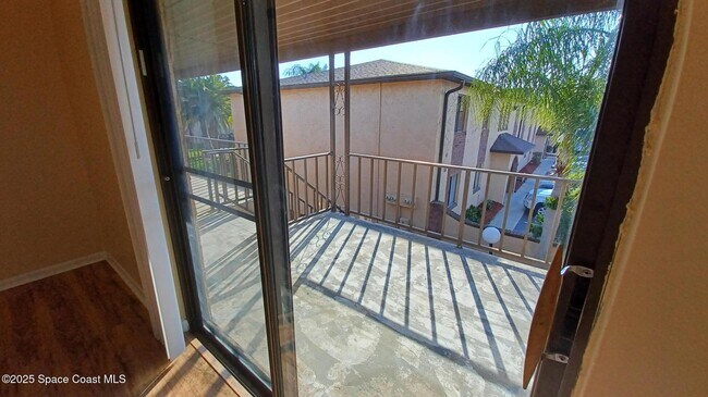 Building Photo - 217 San Paulo Cir