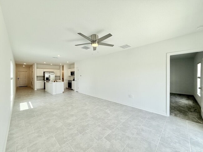 Building Photo - 1240 Tyler Lp
