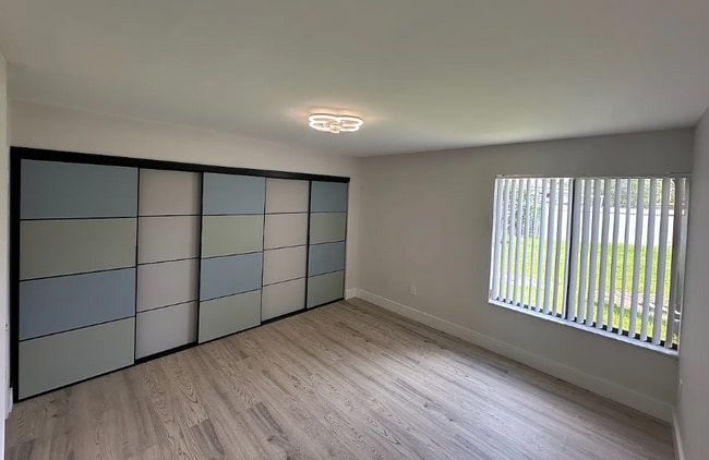 Building Photo - 8211 NW 191st St