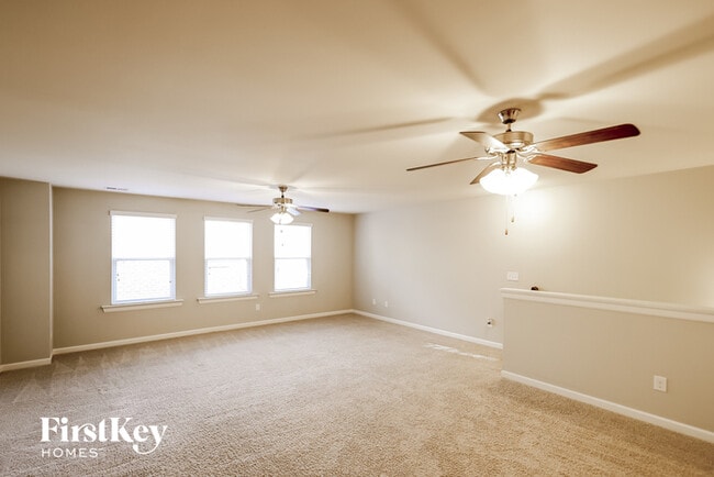 Building Photo - 1205 Hunters Gate Dr