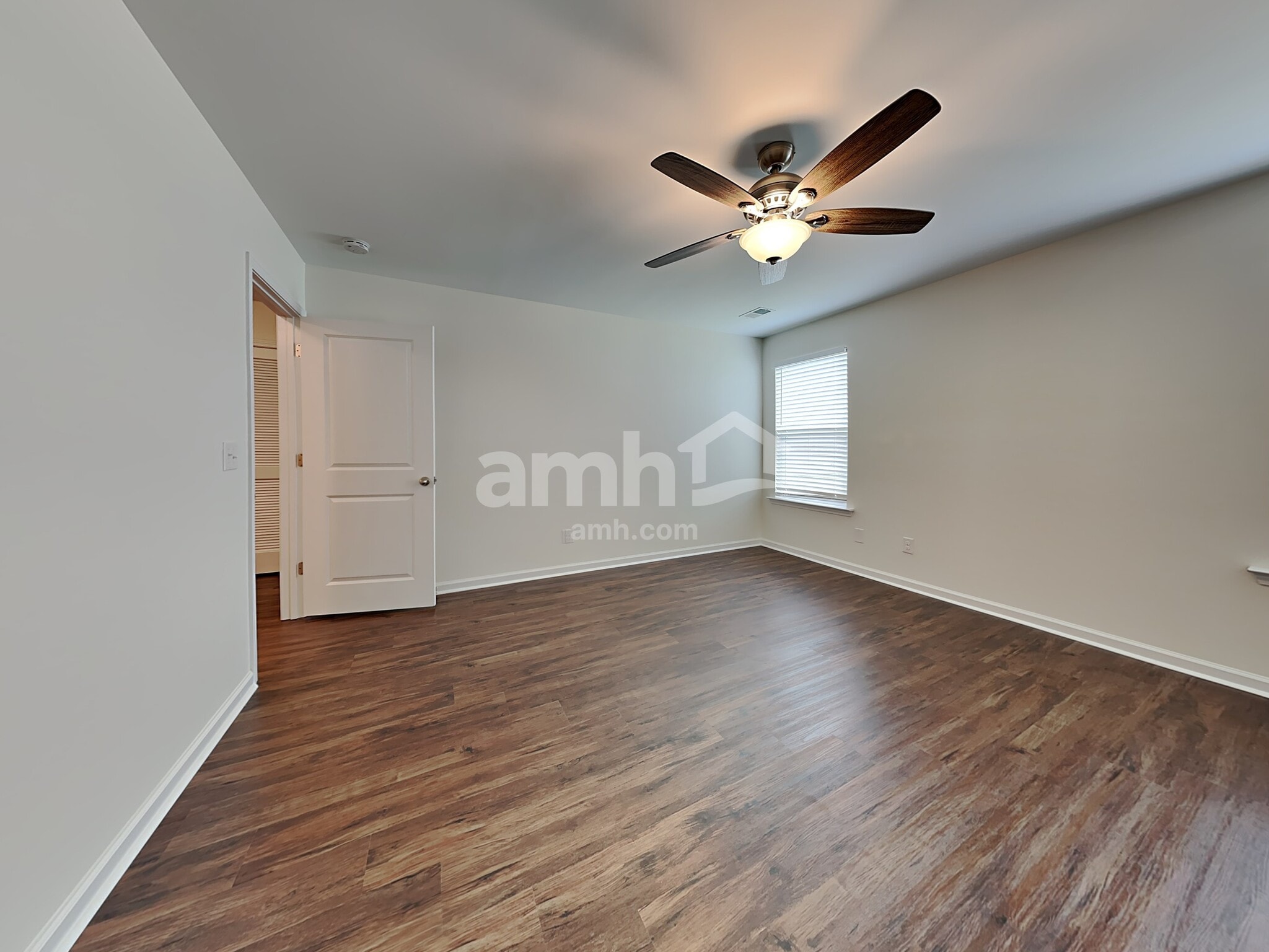 Building Photo - 7 Gardenia Dr