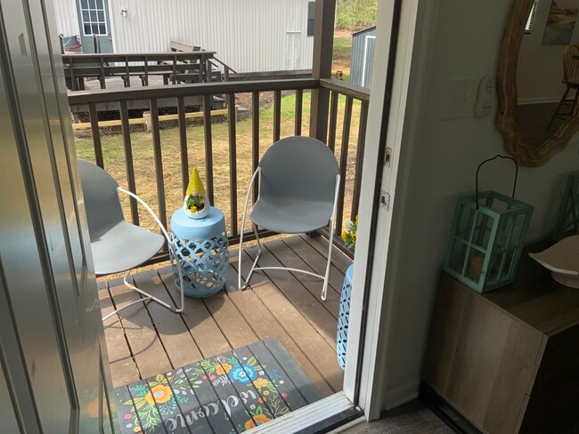 Building Photo - 430 Ranch Rd