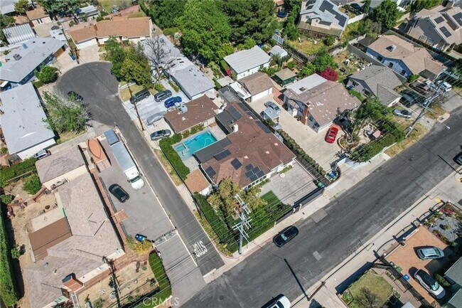 Building Photo - 7911 Hillrose St