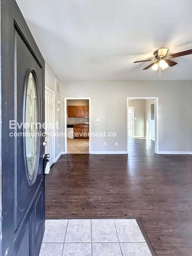 Building Photo - 4350 Wakeman Dr