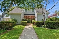 Building Photo - 207 Glen Dr